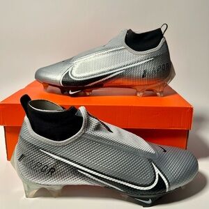 Nike Vapor Edge Pro 360 Football Cleats Silver Black AO8277-009 Men’s Size 9.5